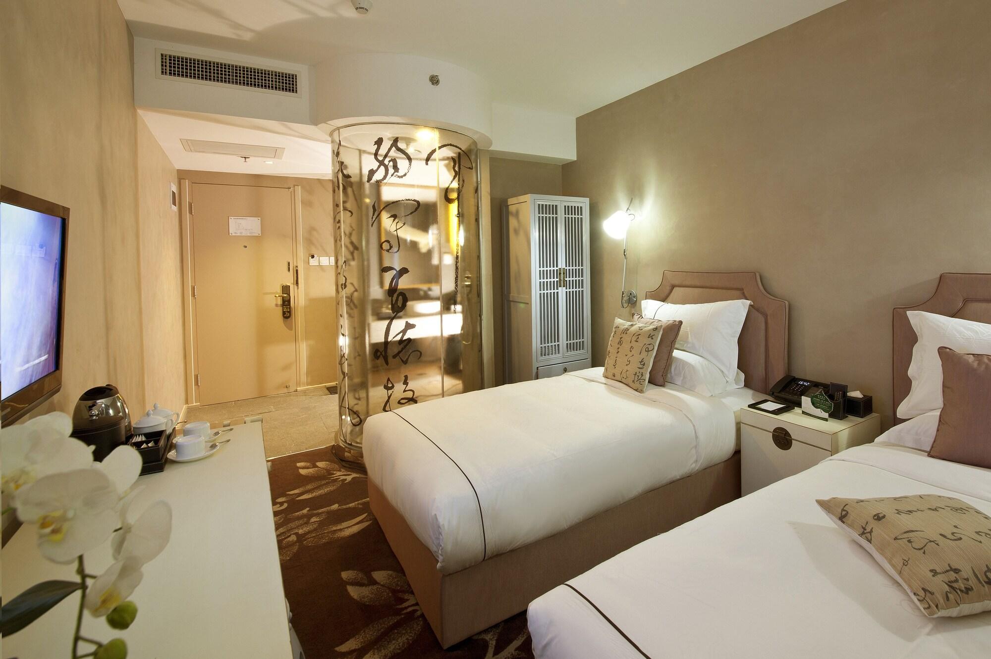 Beijing Springs Valley Hotel Exterior photo